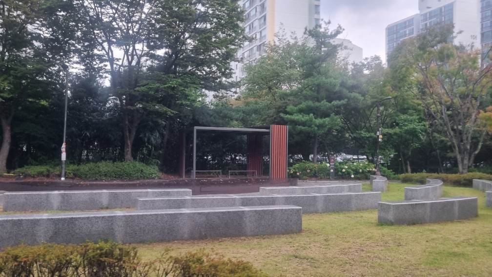 종달새 공원 