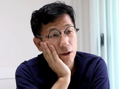 진중권 프로필 나이 고향 학력 교수 경력