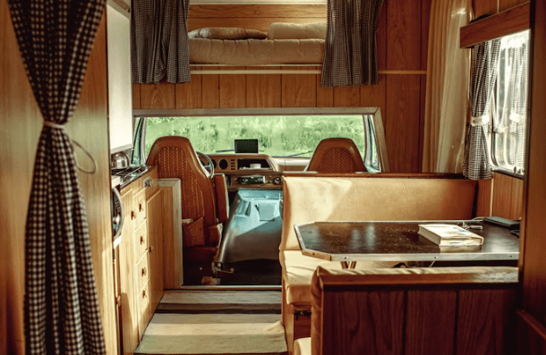 캠핑카 여행 필수 준비물: 완벽 리스트 &amp;꿀팁!