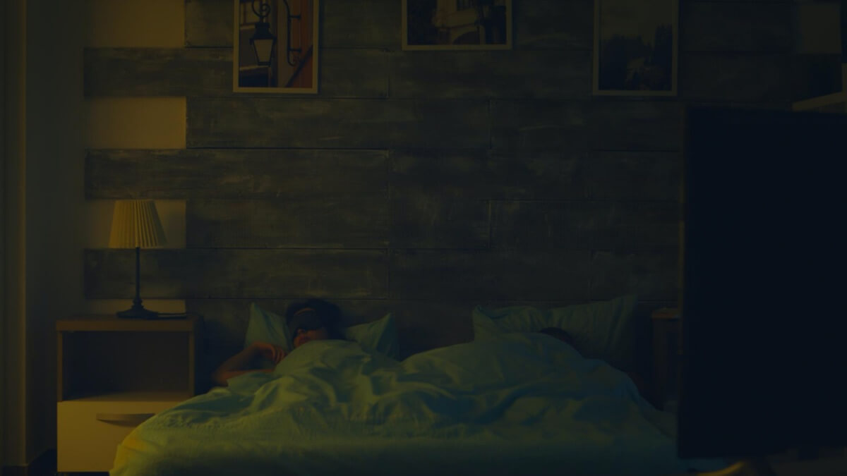 불을-끄고-자는-남녀