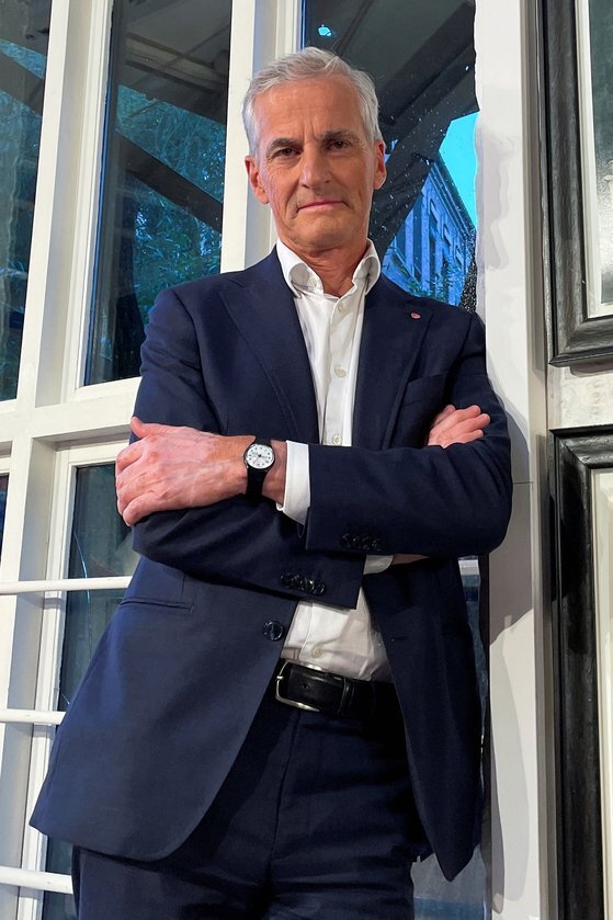 [팬데믹 종식] 세계는 모두 '위드 오미크론' 선언...한국은 도대체 뭐하는 건가 l 코로나가 아직도 치명적 질병인가? Denmark returns to 'life as we knew it' despite Omicron l VIDEO: Should coronavirus still be considered a 