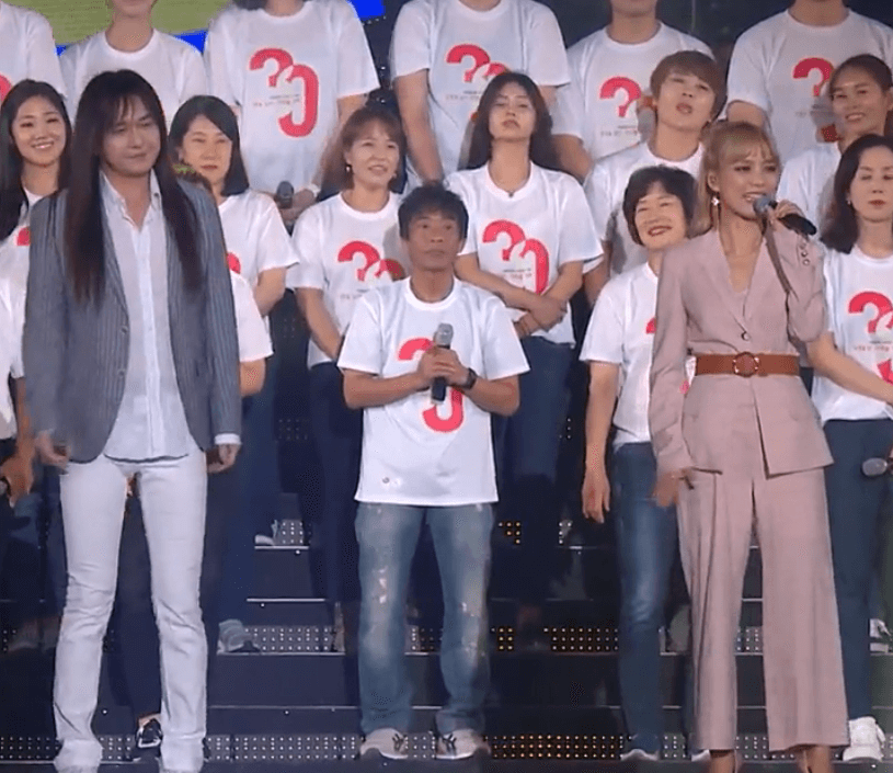 소향, 김경호(코리아나) 손에 손 잡고