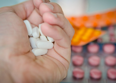 24시간 약국 찾기