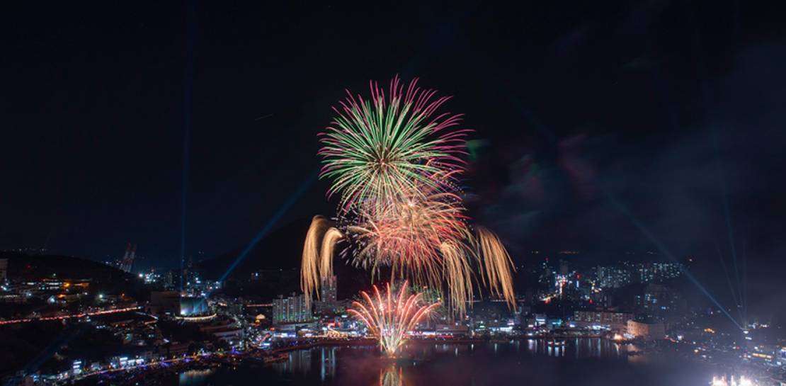 장승포항 송년불꽃축제 불꽃쇼2