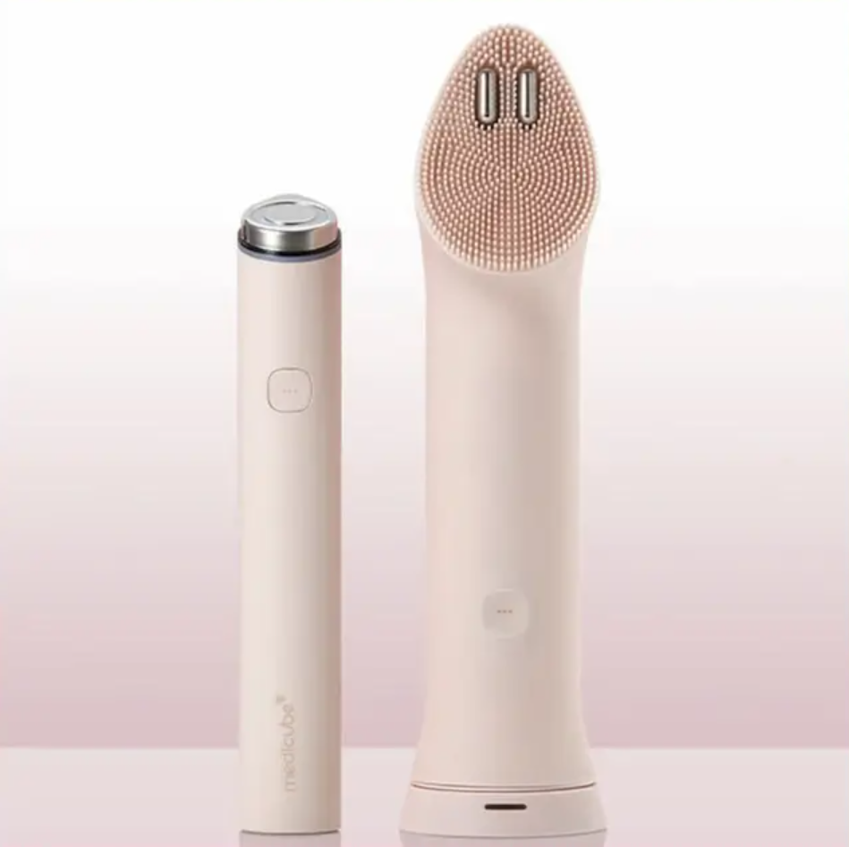 메디큐브 부스터 진동 클렌저란?