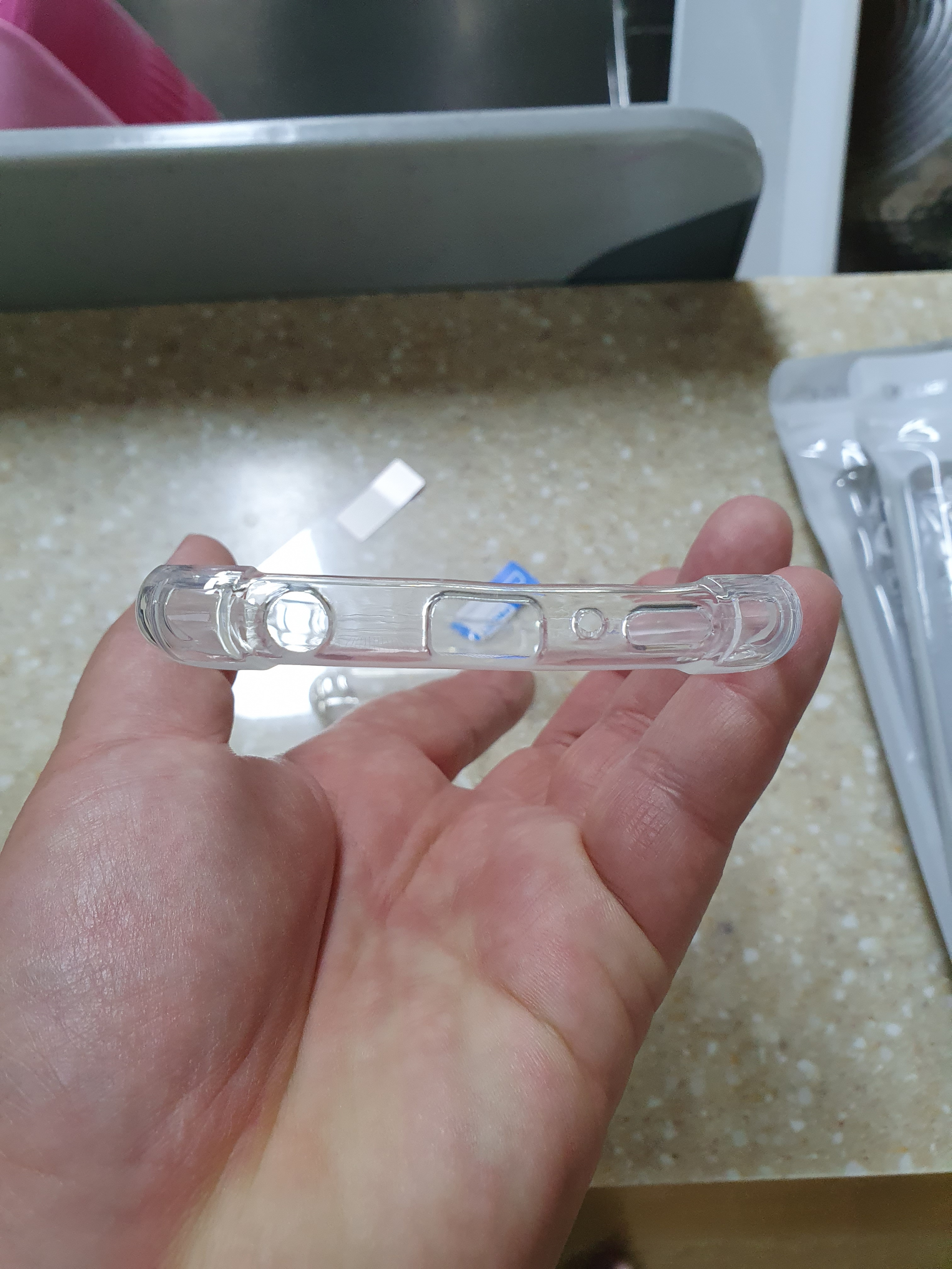 엘지스마트폰 Q92 가성비 젤리케이스 하단면