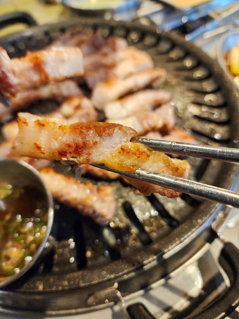 홍대 삼겹살 핫플 '401정육식당' (하하 김종국)