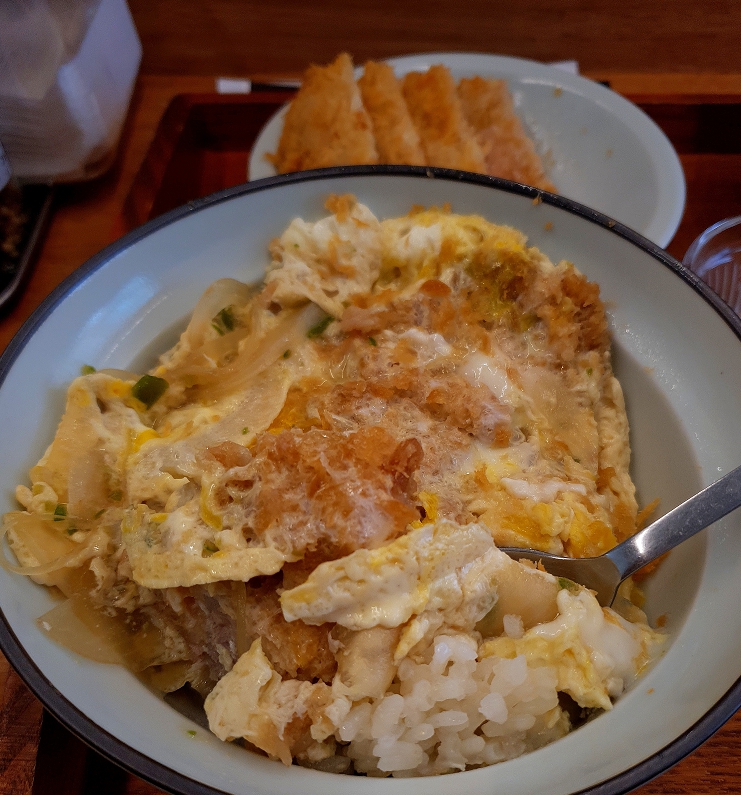 사직 카츠무이 카츠동