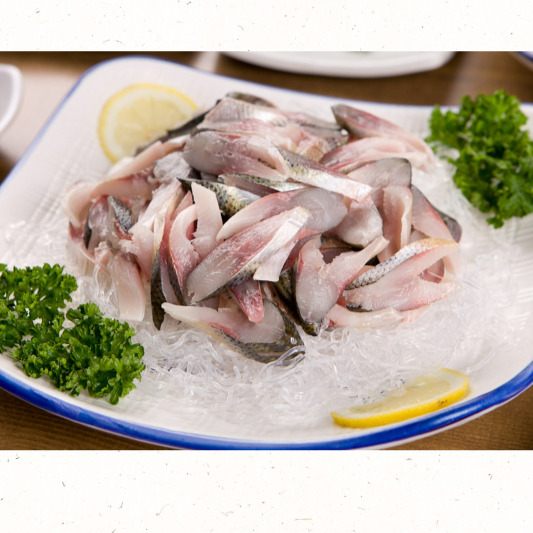 전어 세꼬시 뼈째 회