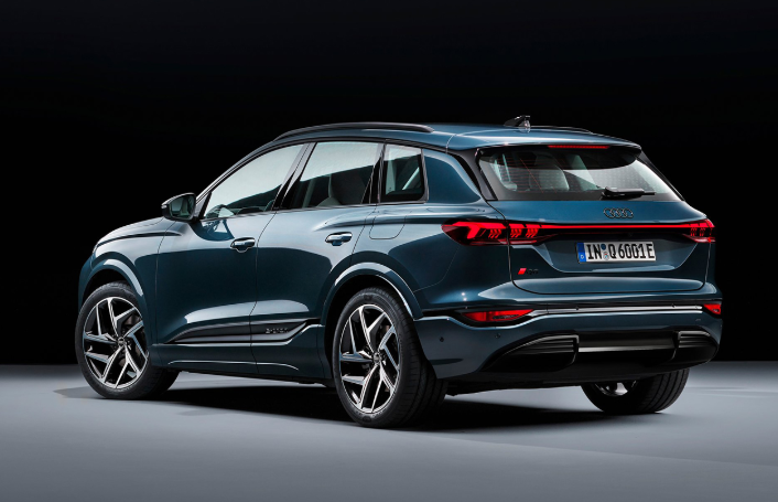 아우디 Q6