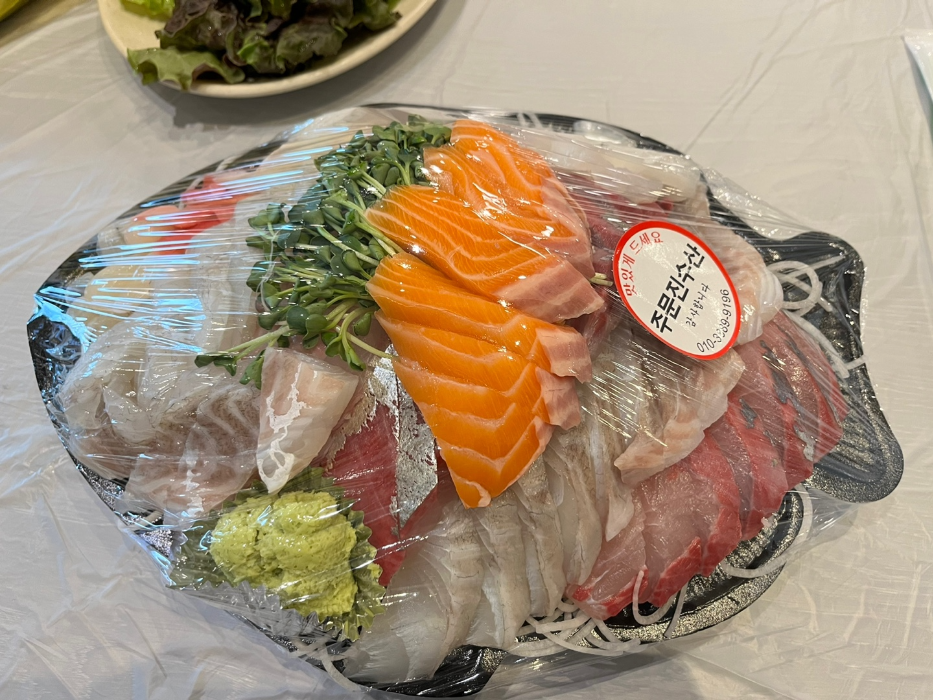 모둠회와 대하구이용 대하