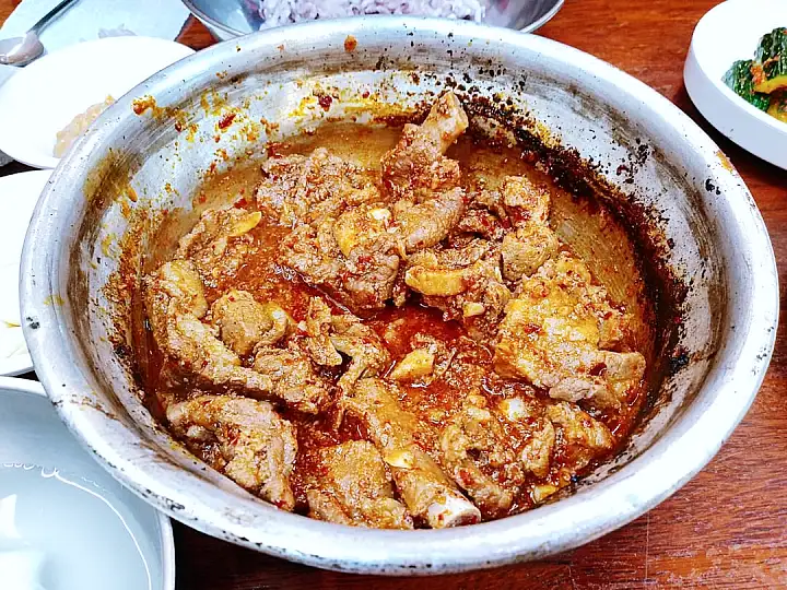 생방송오늘저녁 대구 서문시장 매콤한 돼지갈비찜 40년 노포 매운 소갈비찜 맛집 추천