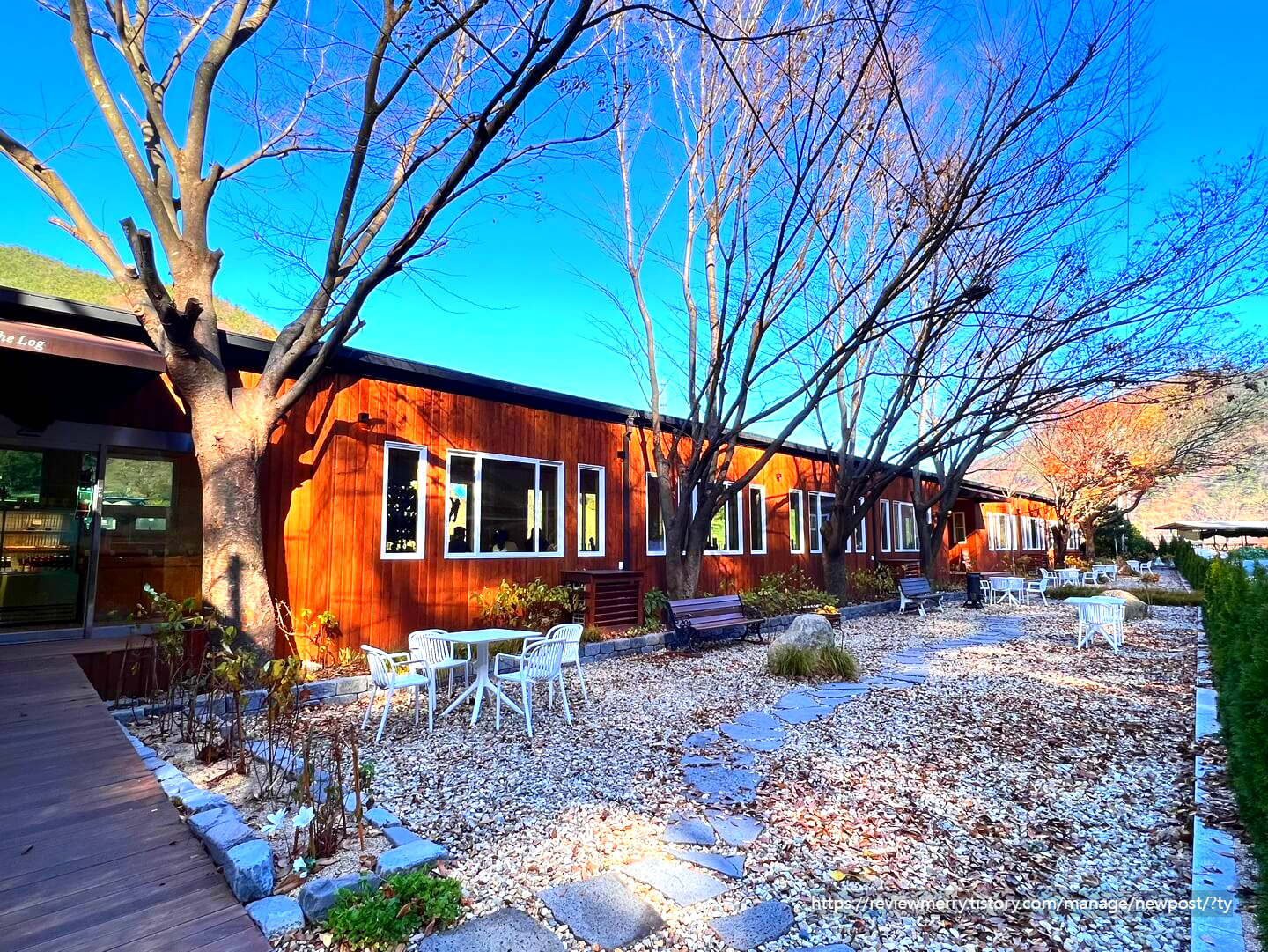 카페 정원 테라스