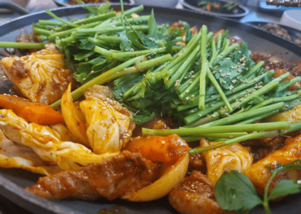 생방송투데이 오리주물럭 오리탕 전복낙지 목포 맛집