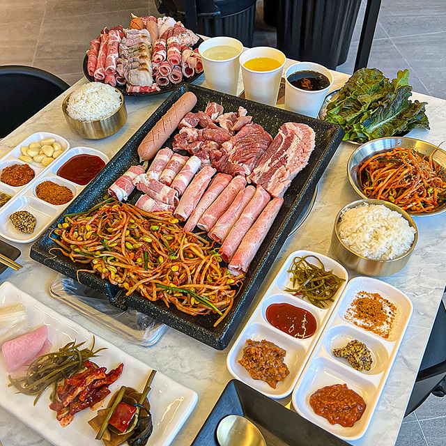 부산 서면 맛집 베스트 10 현지인 추천 부산진구 서면한우가 3found 숙성화로 소제이 EU 피자&amp;파스타 바오하우스 까치솥뚜껑닭도리 고베규카츠 신촌양푼이 사미헌