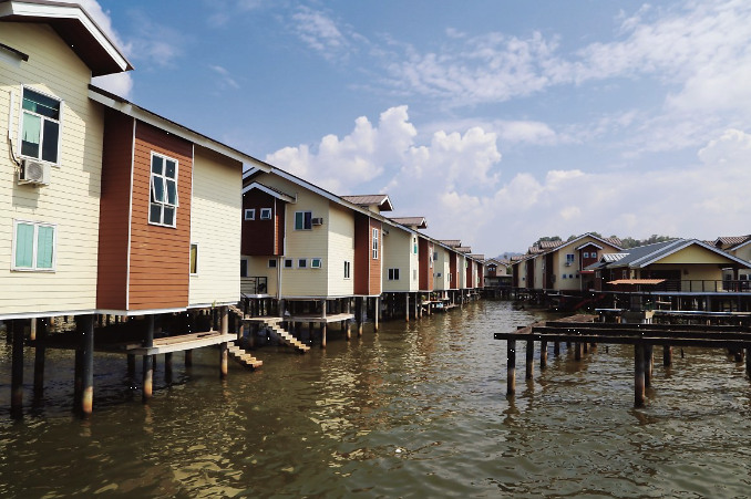 깜뽕 아예르 (브루나이 전통 수상 가옥) 이미지