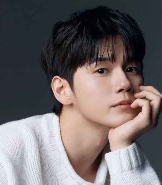 오싹한-연애-옹성우-사진출처-나무위키