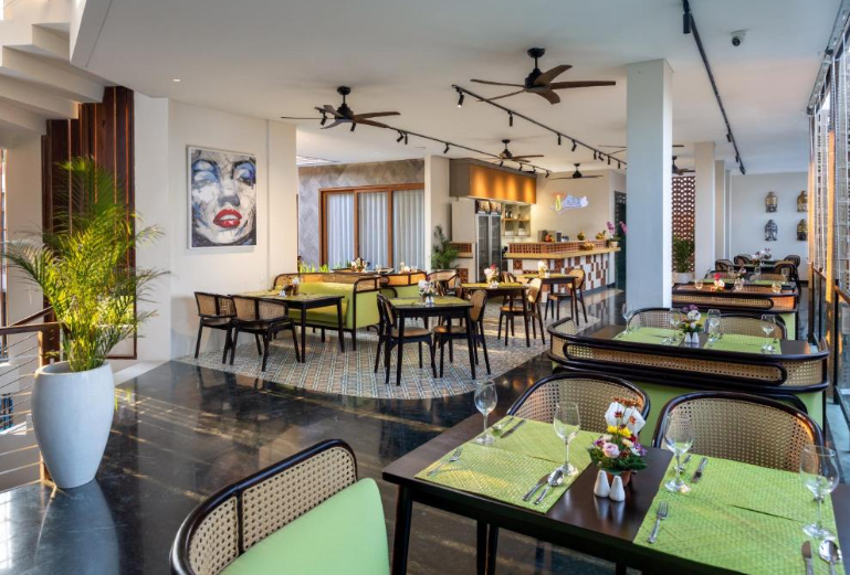 Mokko Suites Batubelig