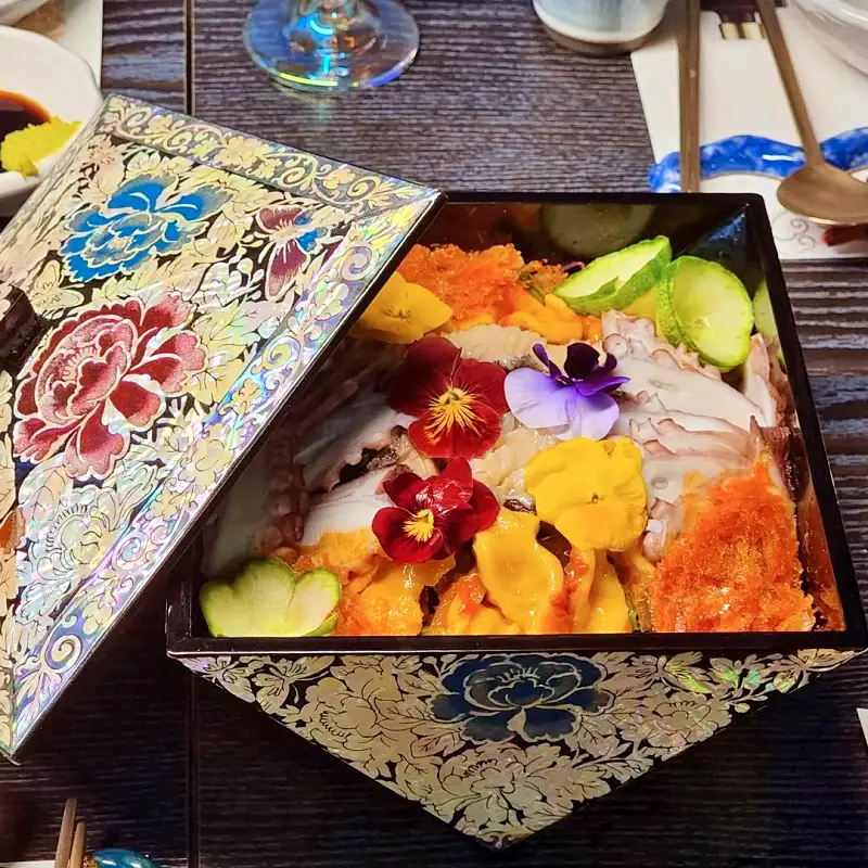 줄서는식당 김지민 고은아 추천 랍스터회, 랍스터찜, 피문어 해천탕, 해산물 랍스터 라면, 랍스터 코스요리 맛있는 식당 종로 익선동 맛집 소개