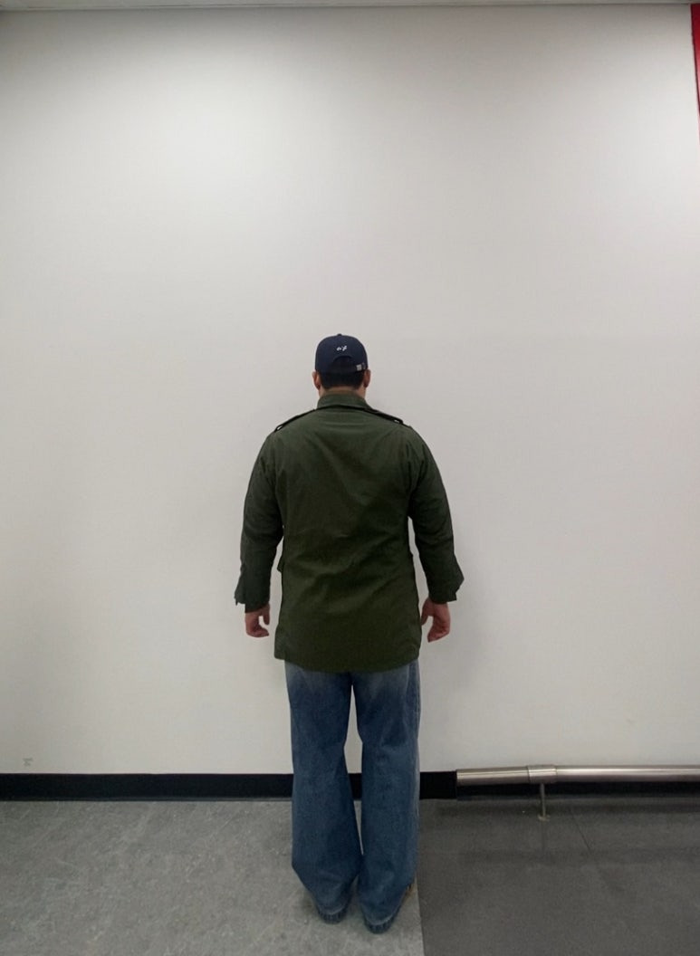 데일리룩('26.1.18.)에페 빈티지 할리우드 스타 볼캡, 밴웍스 폴라티, 구제 밀리터리 야상 재킷, 에러스익셉티드 왁스드 데님팬츠, 컨버스 올스타 클래식 트레이너 옥스 스웨이드