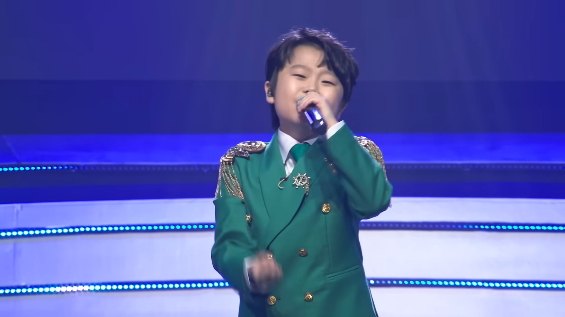 [클린버전] 황민호 - 세월 베고 길게 누운 구름 한 조각 💰미스터 로또 24회💰 TV CHOSUN 231109 방송 1-33 screenshot