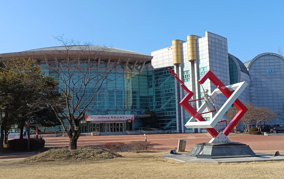 광전자소자 상용화 길 연 GIST 연구자, PIERS 영예 안다