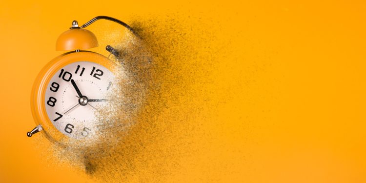 이것에 대해 걱정하는 건 시간낭비일 뿐이다