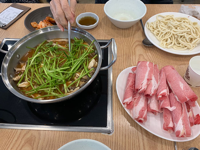 얼크니손칼국수