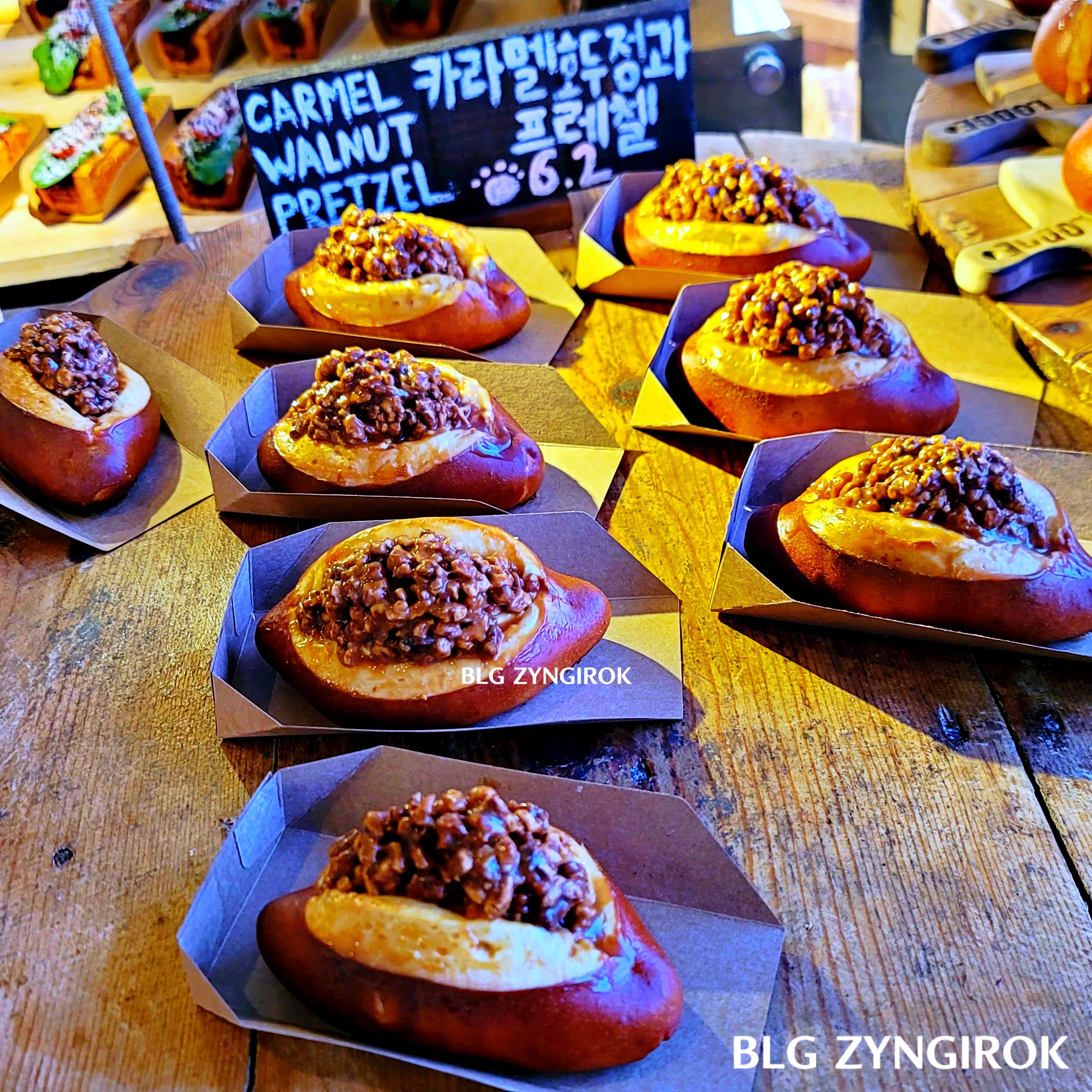 양주 카페 럿지 LODGE 베이커리 빵 모습이다.