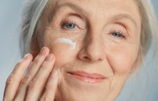 팔자주름 없애기 위한 방법