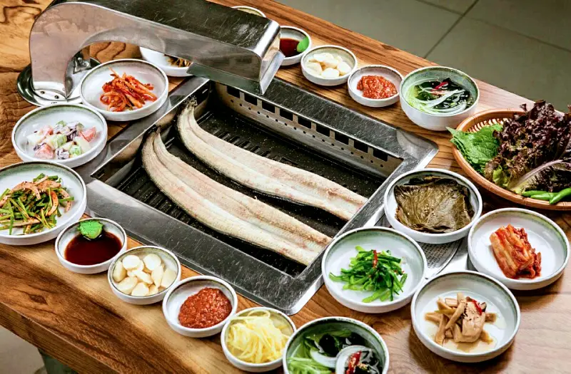 촬영 장소 믿고 떠나는 스타 배일호 고향 전북 고창 새싹보리 디저트 카페, 복분자주 풍천 장어 맛집, 농장 체험 가볼만한 곳 추천