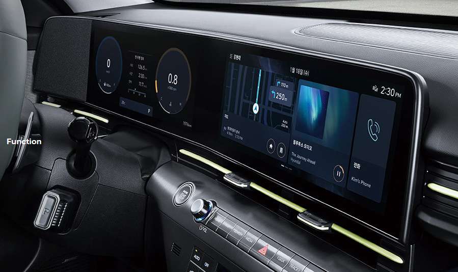 코나 하이브리드 디스플레이