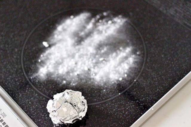 전기레인지 상판 청소, 인덕션 탄자국 지우는법,팁줌