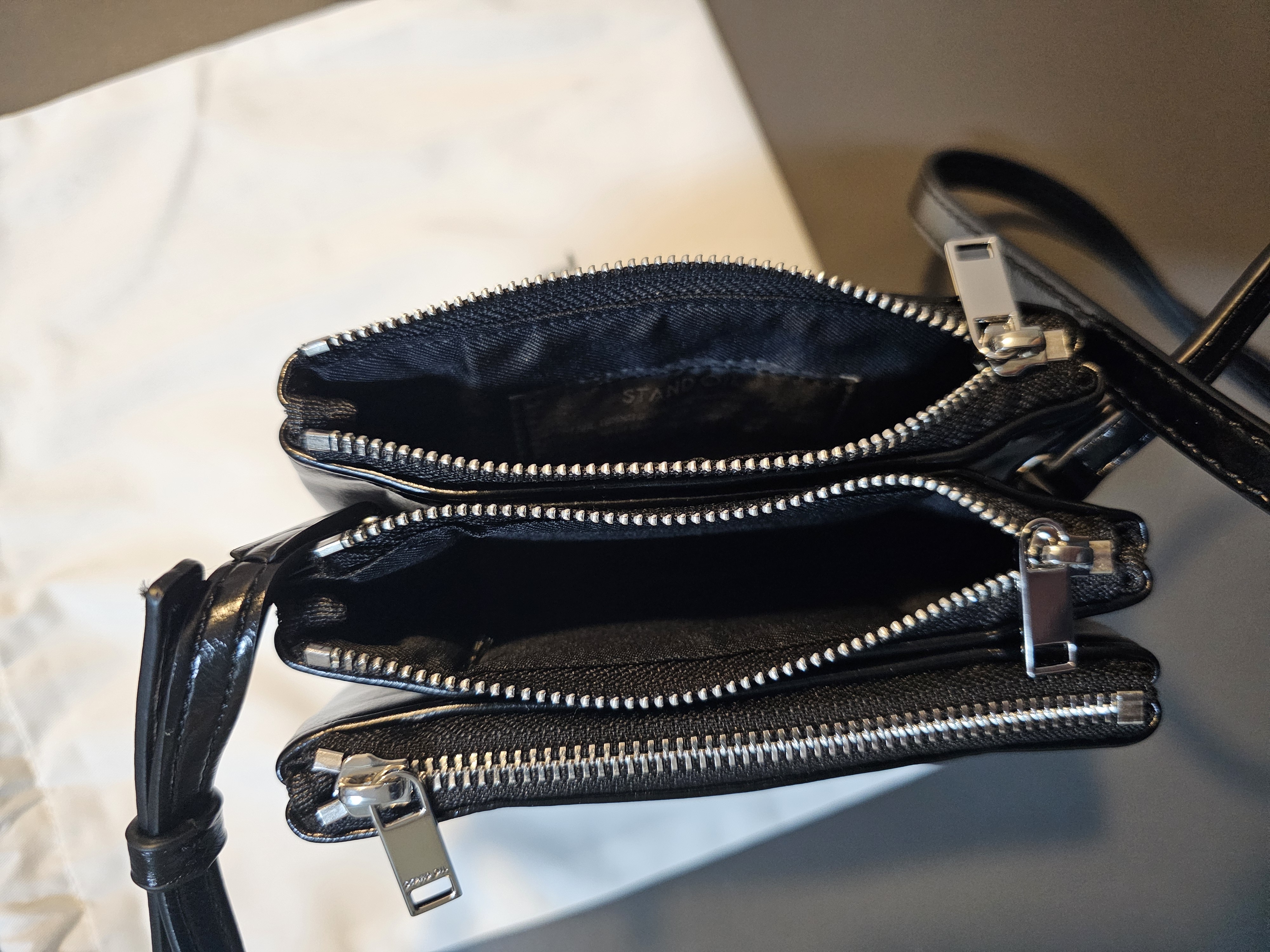 스탠드오일 가방 내부 공간