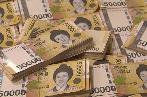 몰래 숨긴 돈을 빌려주는 꿈