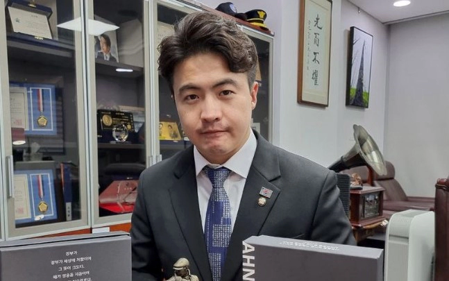 오영환 국회의원 프로필 아내 지역구 학력 및 불출마 소식