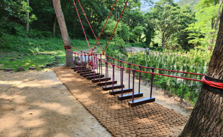 속리산 말티재 자연휴양림