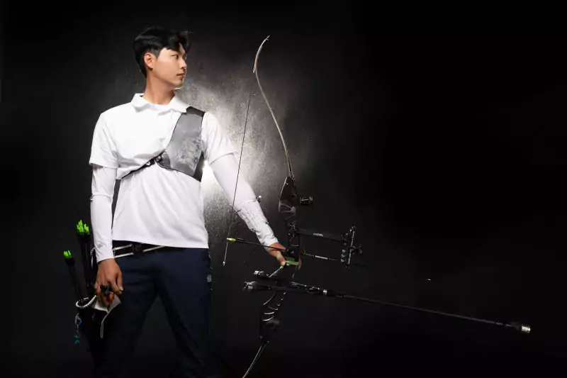 출처: 네이버 스포츠 &amp;#124; 이우석 양궁 선수