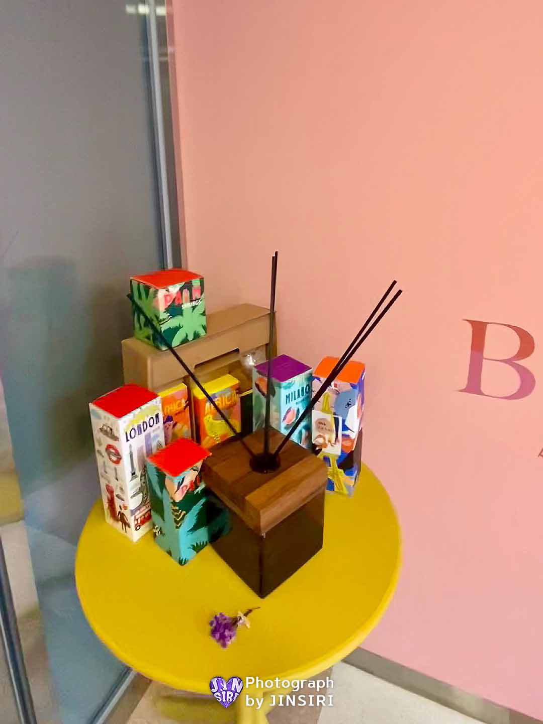 ๋น๋นํ์ฐ์ค ์นดํ