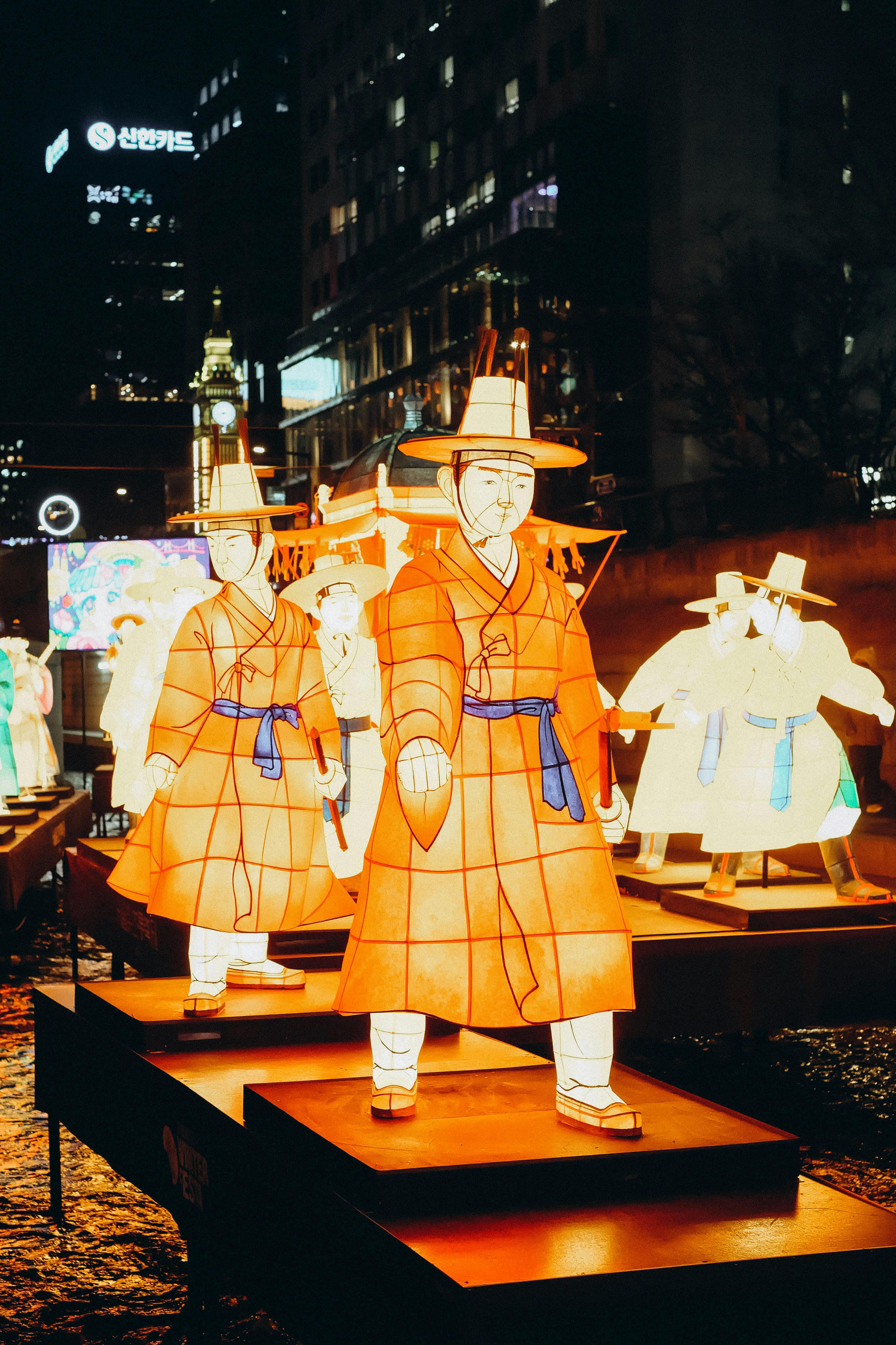 전통한복 vs 생활한복 차이: 소재&middot;패턴&middot;활용도 비교 가이드