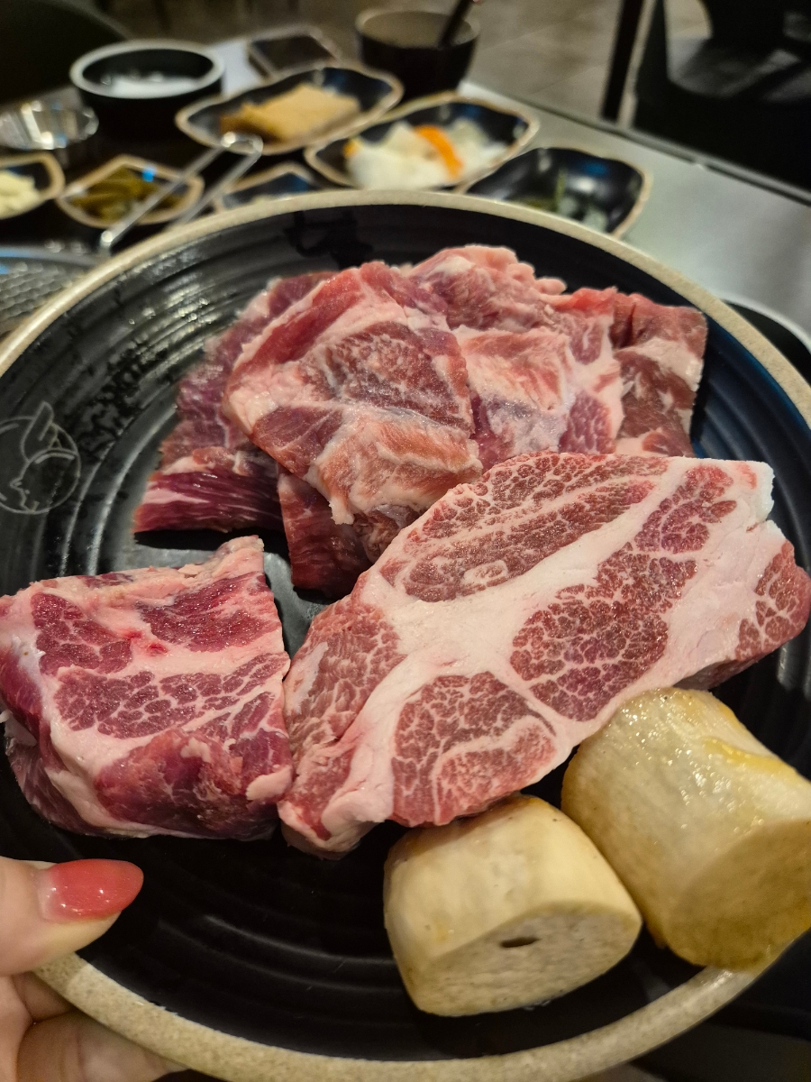 구미 산동 고기맛집 하늘돼지놀이방 있는 흑돼지집, 두툼한 목살 때문에 재방문한 곳