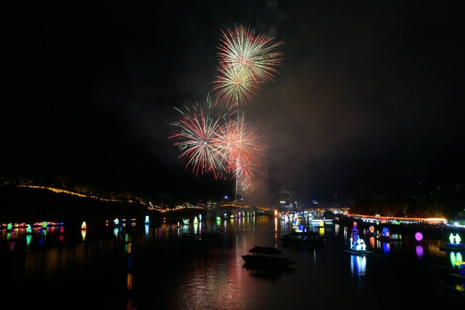진주남강유등축제