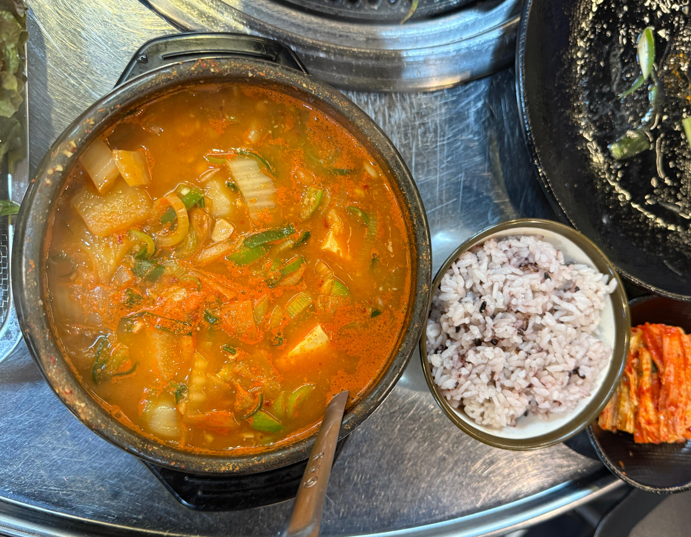 신중동 맛집 추천! 뒷고기 잘하는 통통돼지부속 내돈내산 후기