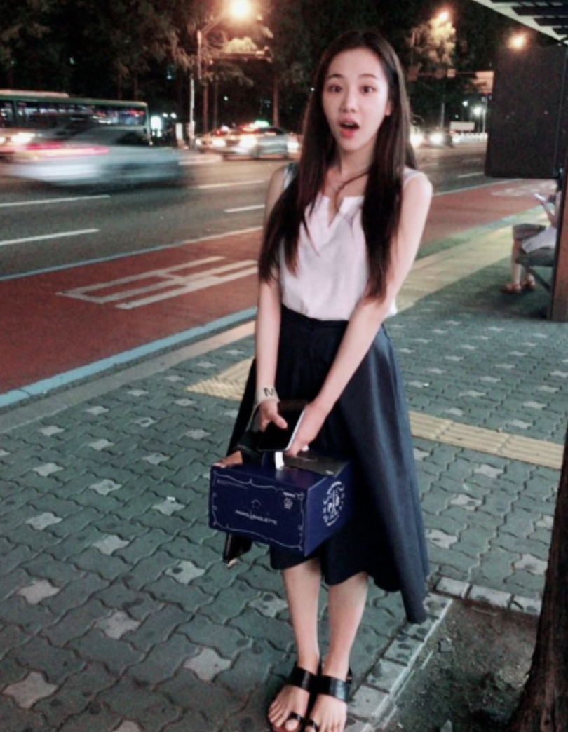 한지은 일상 셀카