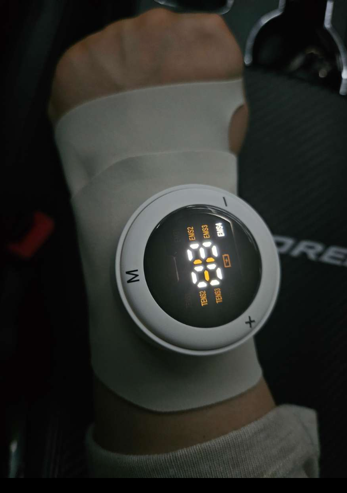 레이디랩 텐스온 손목 마사지기 후기