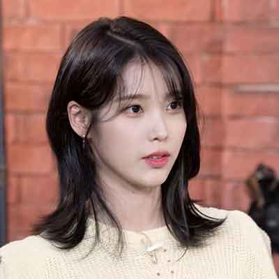 초승달 눈썹 연예인