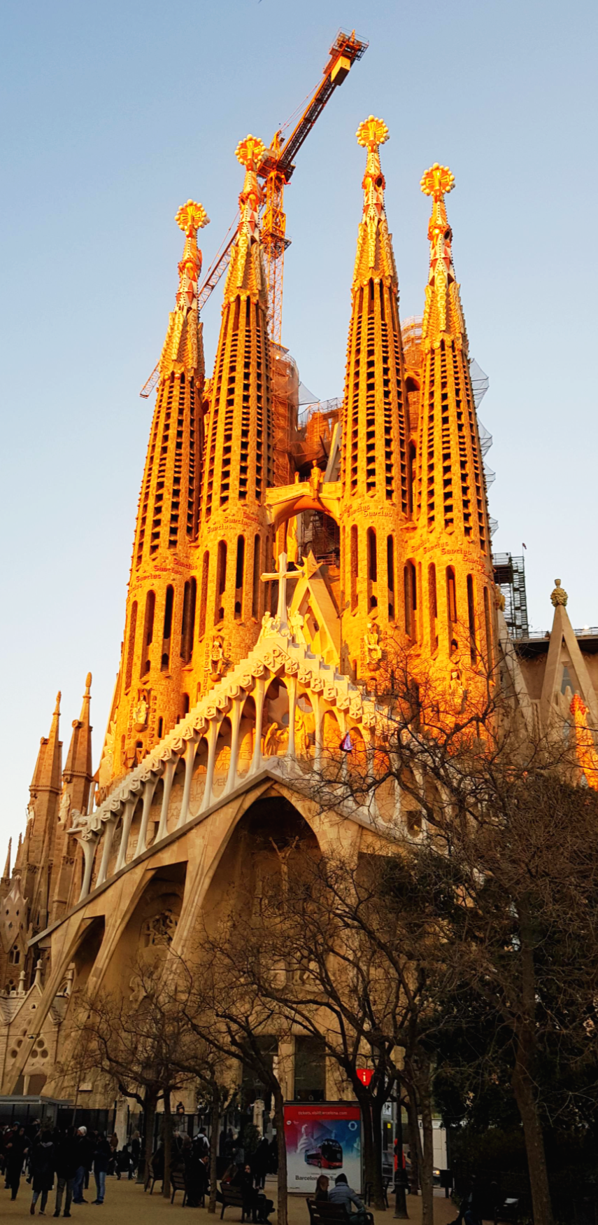 스페인 바르셀로나 미완성인 사그라다 파밀리아
