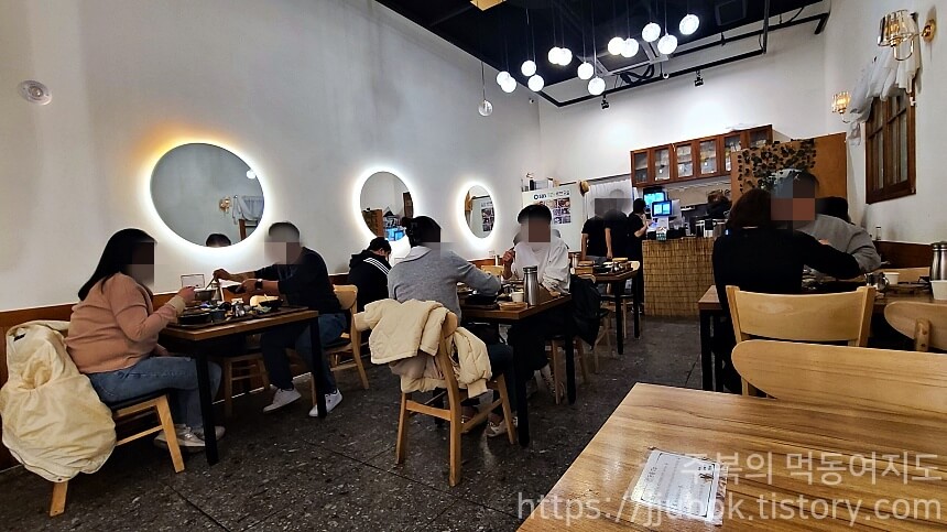 담솥-본점-내부-분위기-2