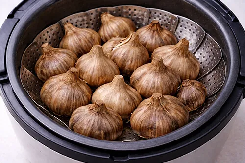 밥솥에 통마늘 넣고 흑마늘 만들기