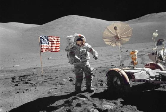 아폴로17호 달의 착륙 사진